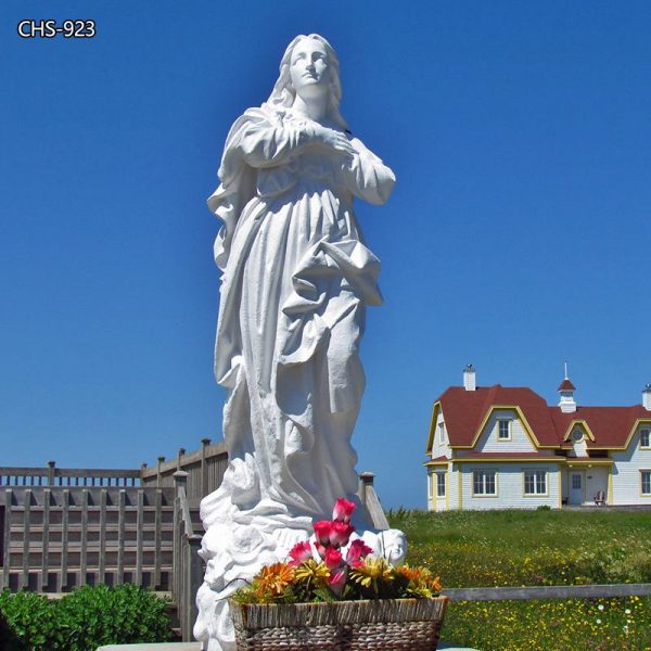 Our lady of the Assumption statue
